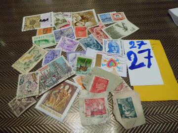 lot de timbres monde lot 27