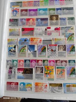 page unique timbres Nederland 25/11