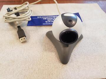 Webcam USB LOGITECH V-UM14 état inconnu