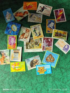 lot timbres France 2001..