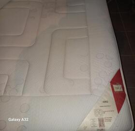 MATELAS 160 X 200