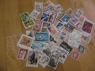 Timbres divers MONDE LOT 45