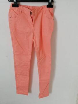 Pantalon rose LC WAIKIKI 10 ans