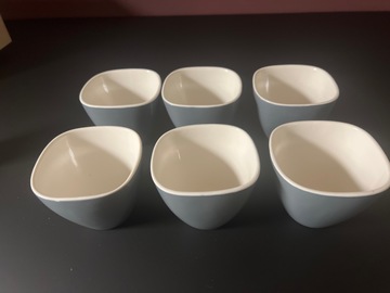 6 tasses en céramique