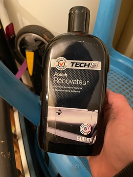 produit rénovateur voiture