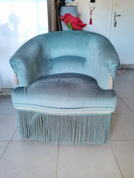 fauteuil crapaud bleu