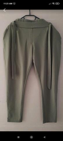 pantalon t42 kaki comme neuf