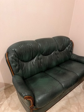 canapé + fauteuil en cuir en bon état