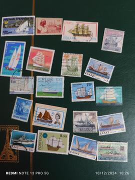 20 timbres sur les bateaux