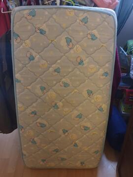 matelas bébé