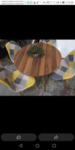 Table en bois bon etat