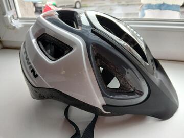 casque à vélo de marque BTWIN