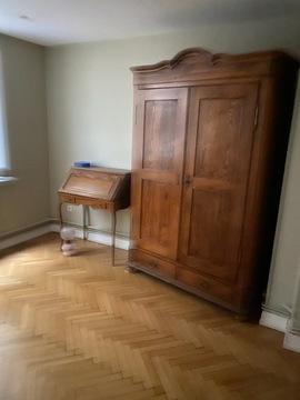 armoire en pin et secretaire