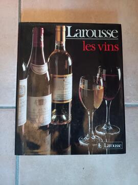 Livre Les Vins Larousse