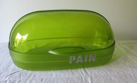 boite à pain plastique vert transparent