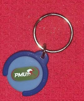 - Porte-clés PMU, avec un jeton de caddie