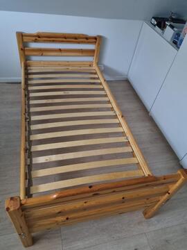 lit en bois 1 place et matelas