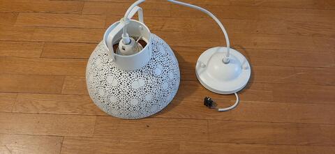 lampe lustre plafonnier en métal blanc