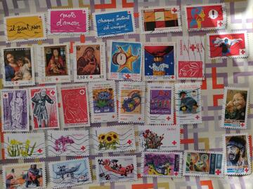 timbres croix rouge