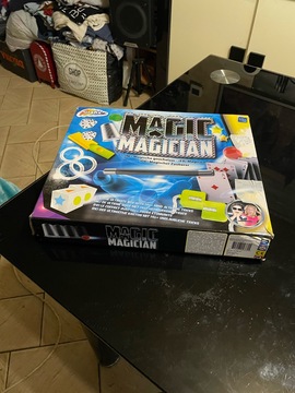 Magic magician ( Grafix )