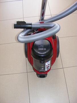 aspirateur sans sac pour pièces