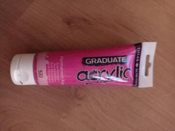 Gros tube de peinture acrylique rose