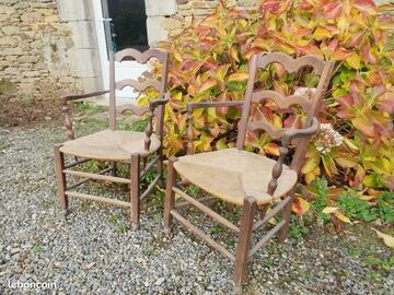 2 fauteuils paillés