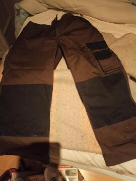 pantalon taille 44