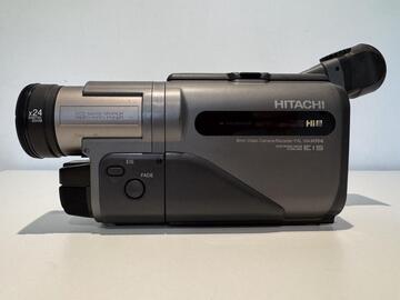 camescope hitachi