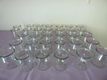 pots de yaourt en verre