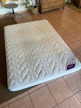 matelas 140 Dunlopillo 65kg/m3