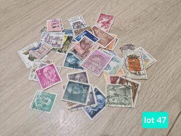 lot N °47. Timbres d'Espagne