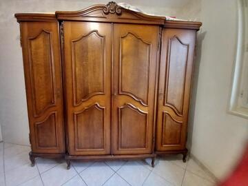 Armoire 4 portes largeur 2,20 m