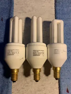 Lot d'ampoules fluocompactes - E14