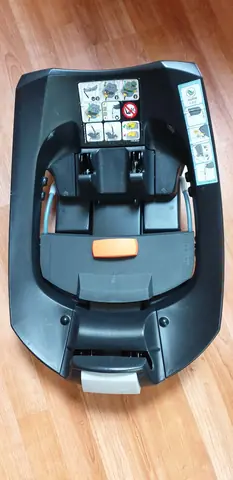 base ISOFIX pour siège auto de 0 à 3 ans