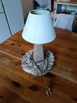 vase et lampe bois flotté