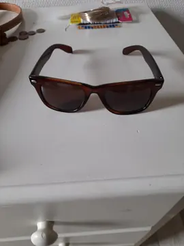 lunettes de soleil