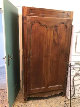 Armoire bois