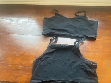 brassière/ débardeur taille 9-10 ans