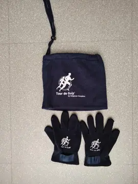 Gants et tour de cou