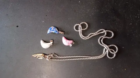 Lot de pendentifs ( lot 2 )