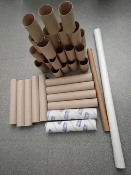 Tubes en carton