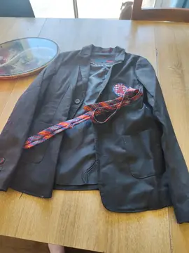 veste et cravate 10 ans