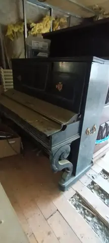 piano bar deco