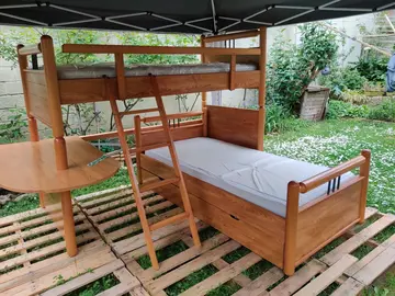 Donne un ensemble "Lits duplex d'angle GAUTIER" pour enfants