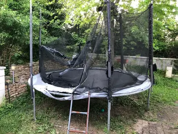 Trampoline capacité jusqu'à 3/4 enfants