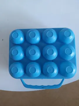 boite à œufs vide