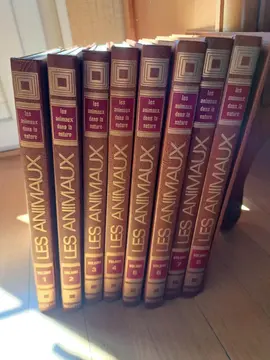 Encyclopédie Hachette "Les animaux dans la nature" en 8 volumes