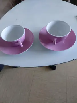 2 tasses roses