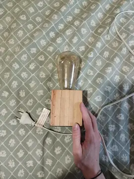 petite lampe ampoule